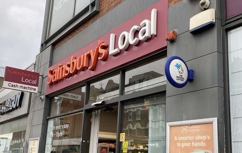Združeno kraljestvo: Sainsbury’s vlaga več kot 1,73 milijona evrov v programe zdrave prehrane