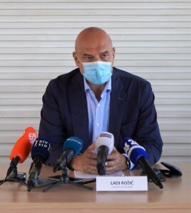 SDTS: "Zaposleni v trgovinah želijo delati"