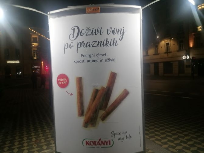 ZANIMIVOST: Dišeči plakat Kotanyi
