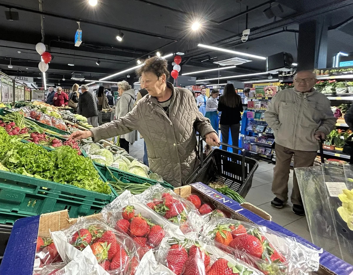 Srbija: Idea market v Jajincih ponovno odprla vrata
