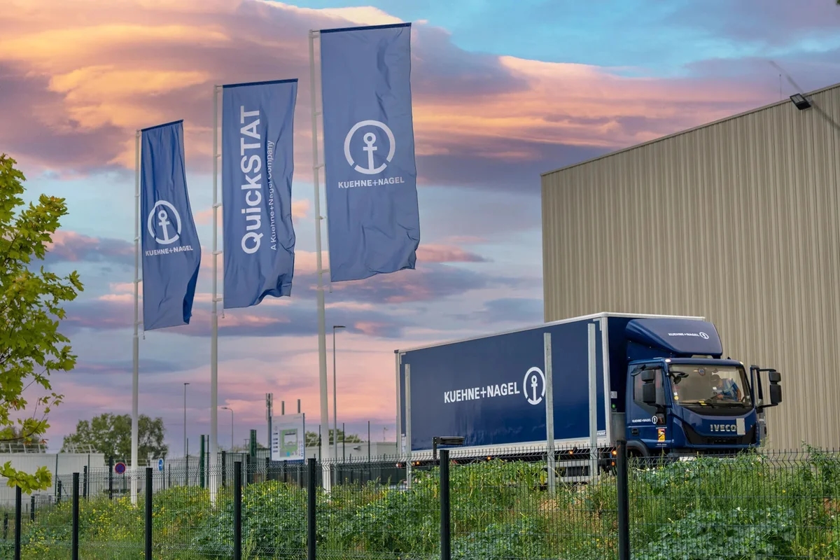 Švica: Kuehne+Nagel lani s prihodki v višini 25,5 milijarde evrov