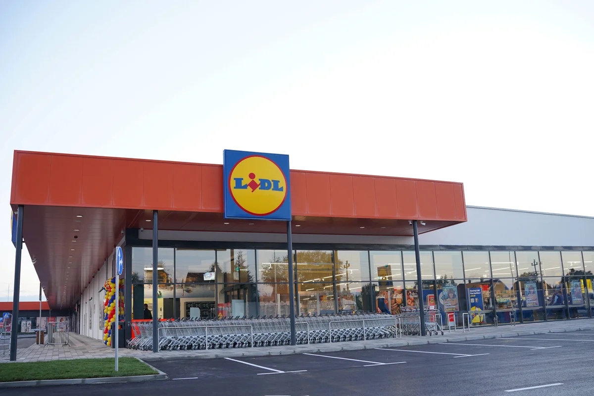 Srbija: Prvo Lidlovo trgovino odprli v Šidu