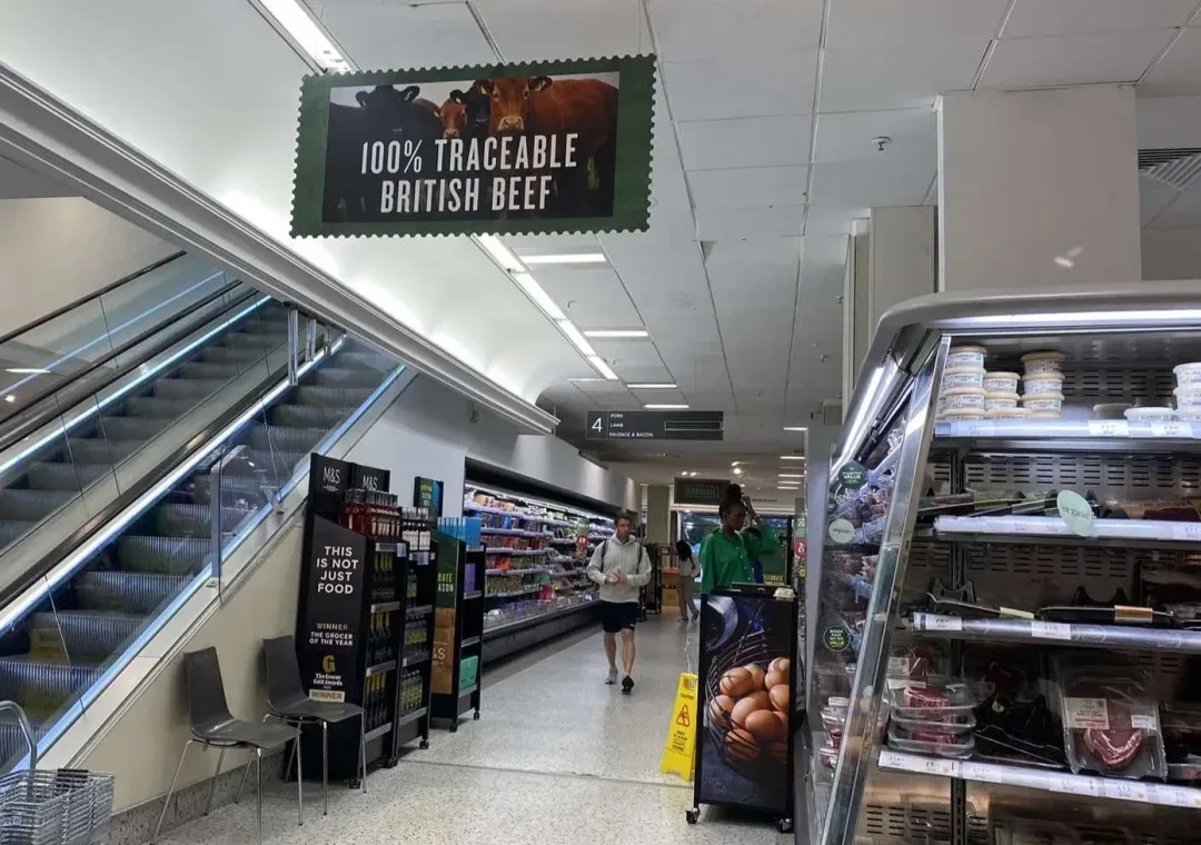 VB: M&S z novo naložbo podpira britansko živinorejo