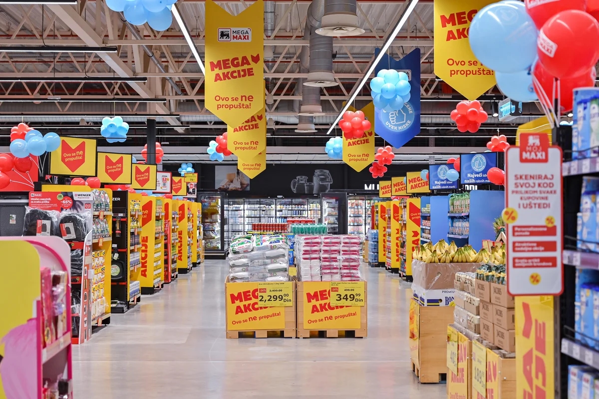 Srbija: V Ubu supermarket Maxi danes odprl vrata