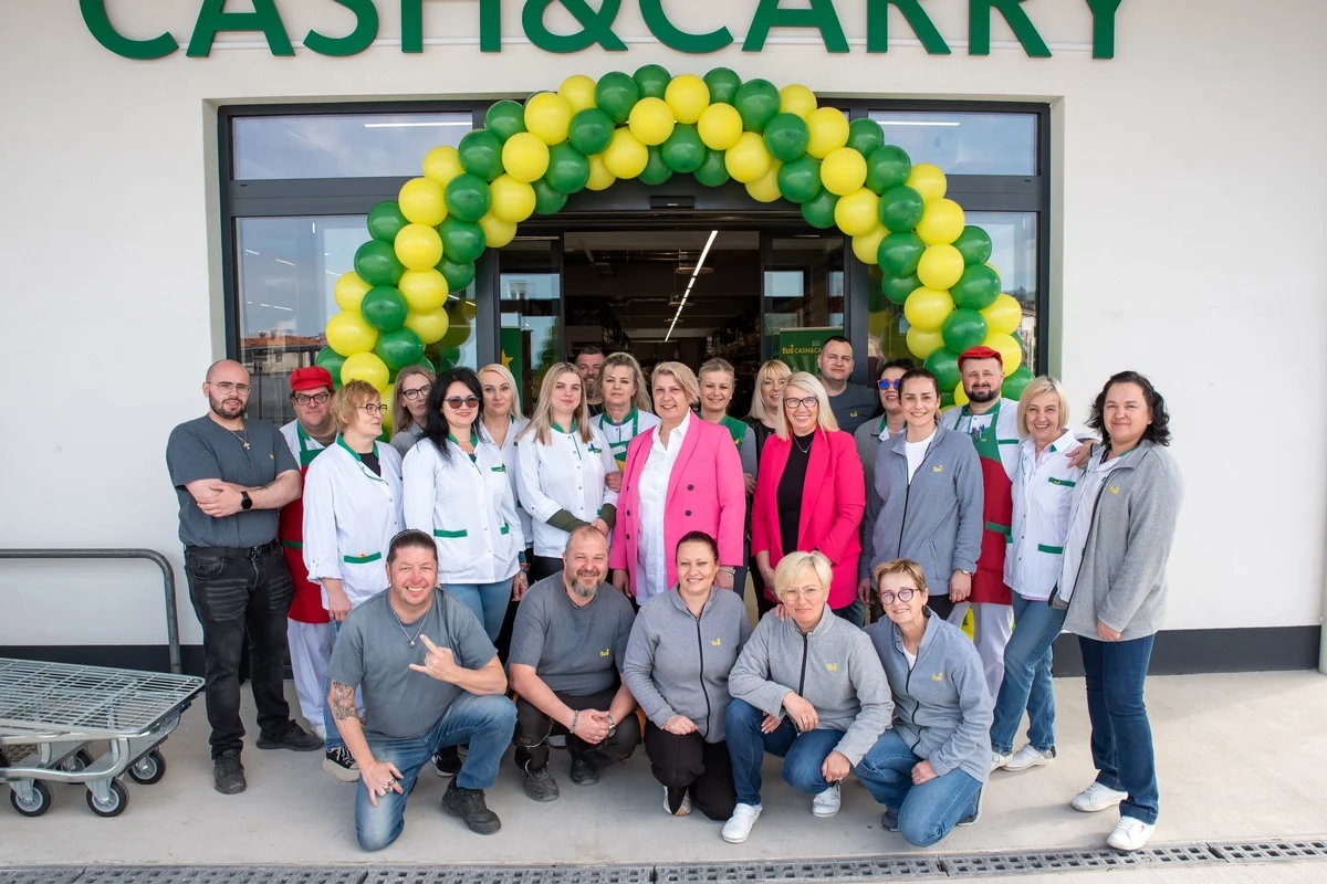 Tuš Cash & Carry je odprl novo poslovalnico v Izoli