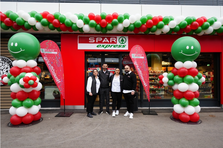 Švica: Spar odprl trgovino na železniški postaji v Winterthurju
