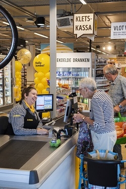 Jumbo organiziral blagajno za osamljene! (VIDEO)