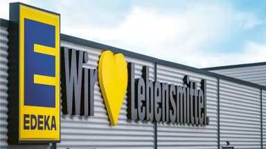 Nemčija: Edeka zaradi spora s Storckom zmanjšuje ponudbo Knoppersa in Mercija