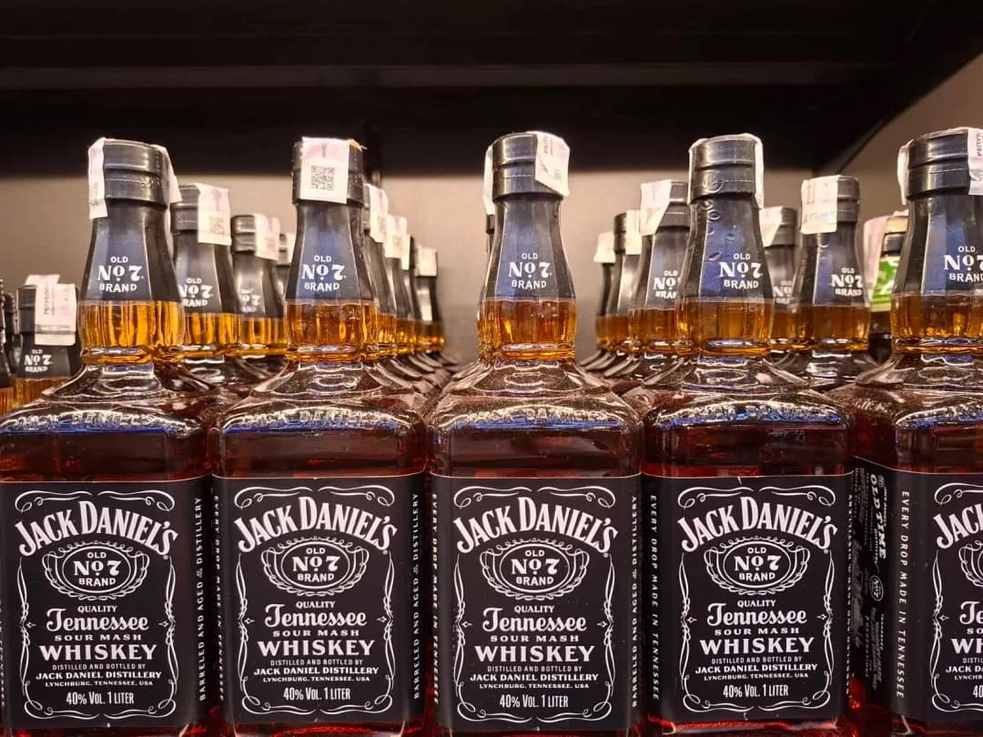 ZDA: Brown-Forman v prvem četrtletju z upadom prihodkov