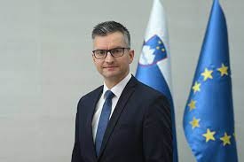 Hofer že 5. leto osvešča o raku dojk