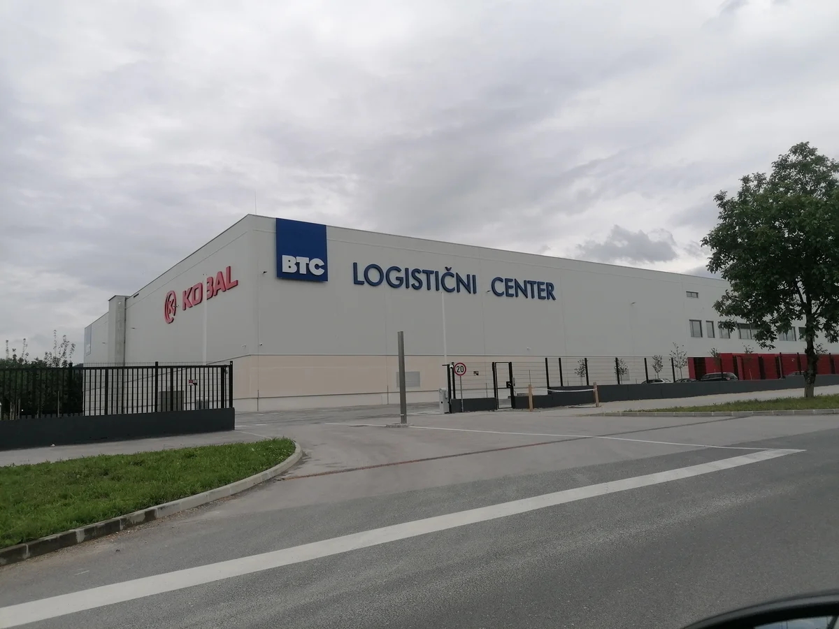 BTC odpira Logistični center Zalog