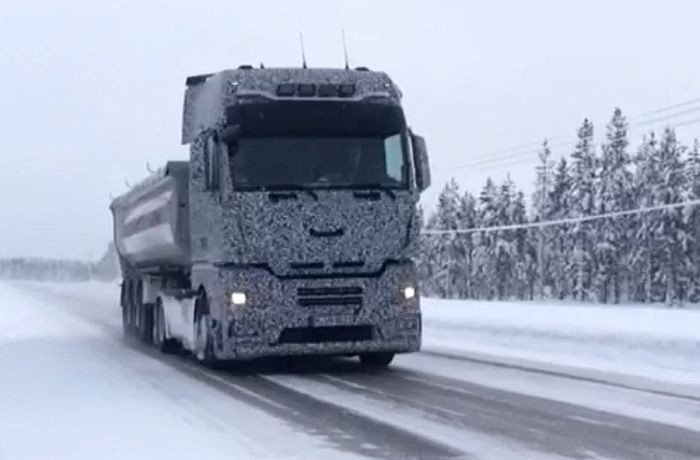 Izbor Ceneje.si:" Kdo so najboljši slovenski spletni trgovci? "