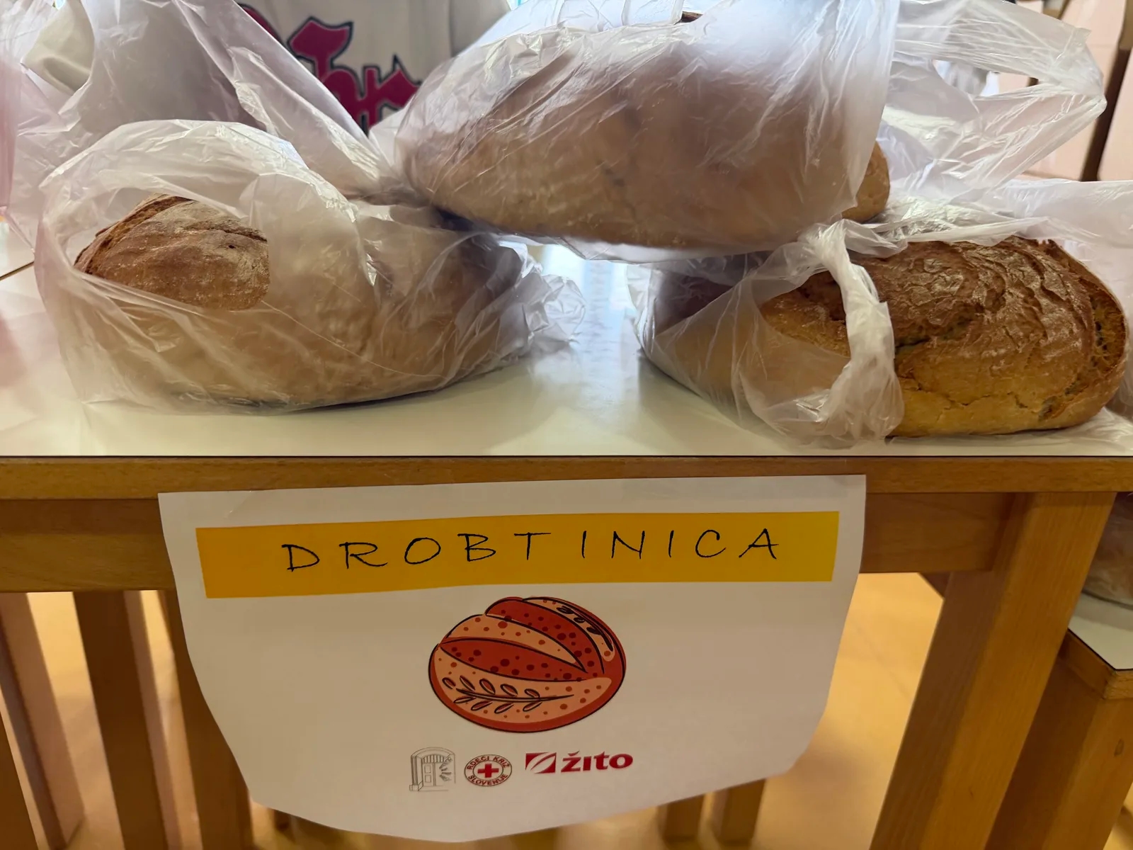 Drobtinica 2026: Žito doniral 1500 kg kruha za pomoč otrokom