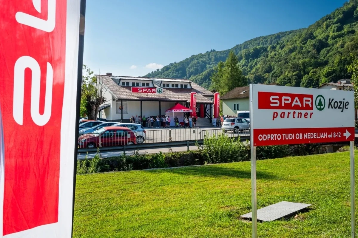 V Kozjem odprli novo trgovino Spar Partner
